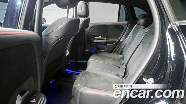 Mercedes-Benz GLA 2020, фото 13