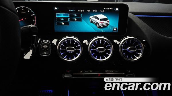 Mercedes-Benz GLA 2020, фото 16