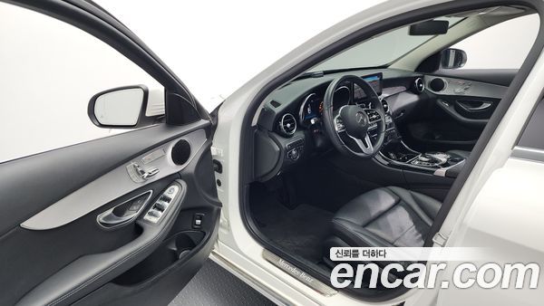 Mercedes-Benz C-Class 2020, фото 10