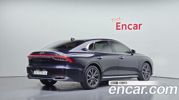 Hyundai Grandeur 2022, фото 2