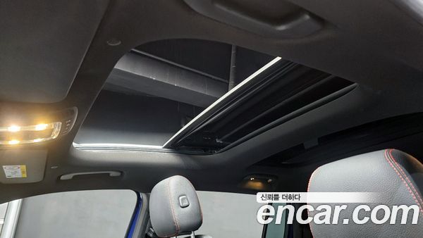 Mercedes-Benz GLB 2020, фото 18