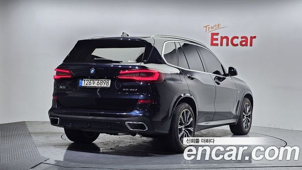 BMW X5 2021, фото 2