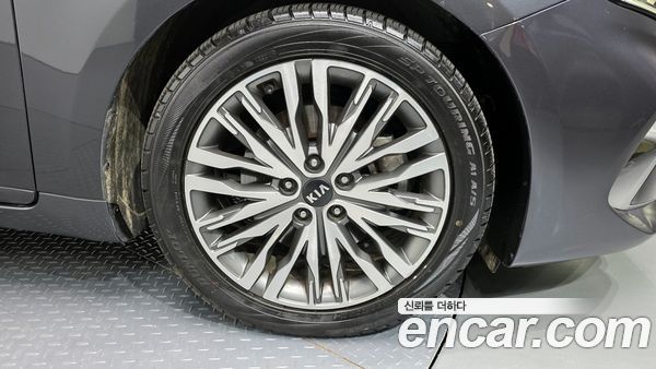 Kia K7 2020, фото 5