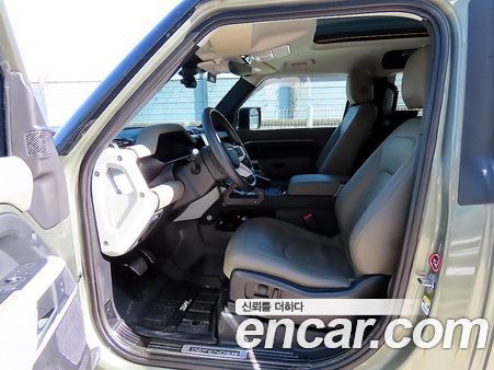 Land Rover Defender 2022, фото 5