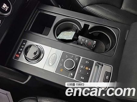 Land Rover Discovery 2020, фото 8