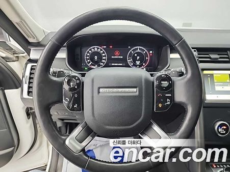 Land Rover Discovery 2020, фото 9