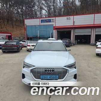 Audi e-tron 2020
