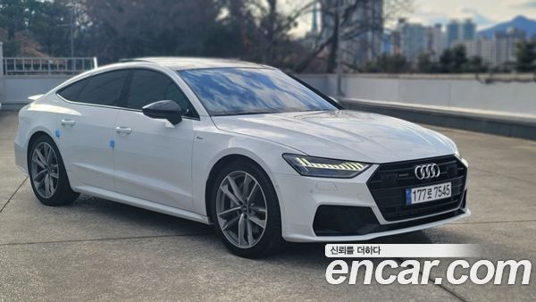 Audi A7 2022, фото 2