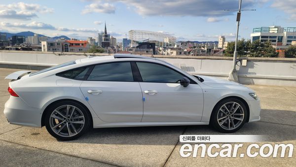 Audi A7 2022, фото 6