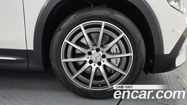 Mercedes-Benz GLB 2023, фото 5