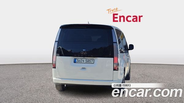 Hyundai Staria 2022, фото 4