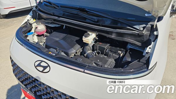 Hyundai Staria 2022, фото 6