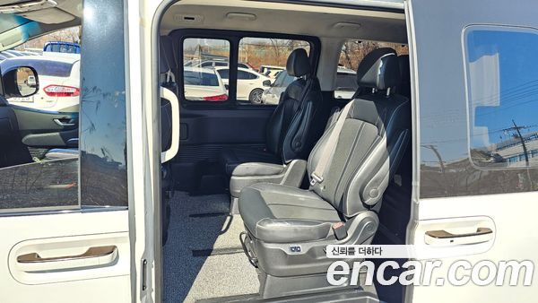 Hyundai Staria 2022, фото 11