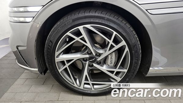 Genesis G90 2025, фото 5