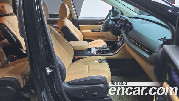 Kia Carnival 2023, фото 10