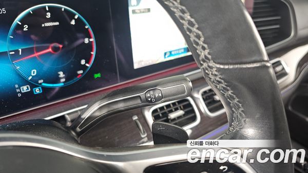 Mercedes-Benz GLE 2021, фото 9