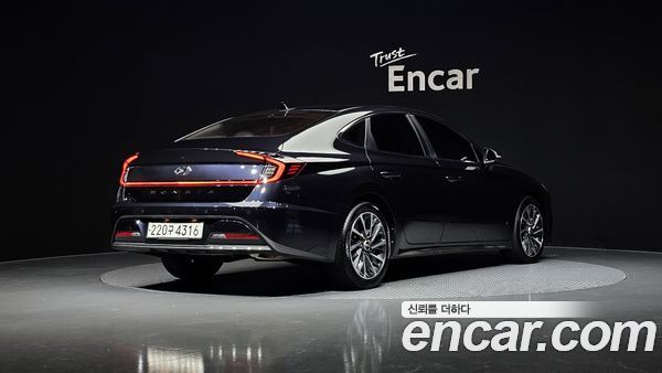 Hyundai Sonata 2021, фото 2