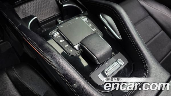 Mercedes-Benz GLE 2020, фото 18