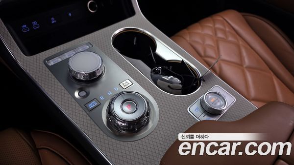 Genesis GV80 2025, фото 9