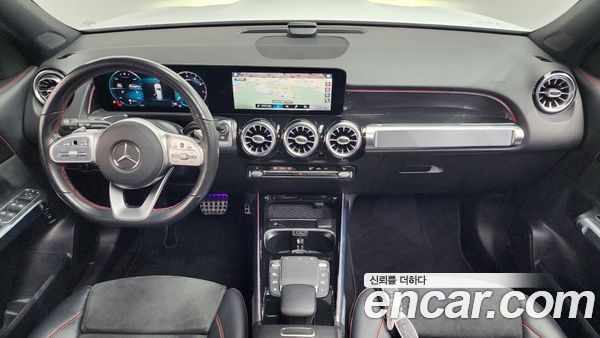 Mercedes-Benz GLB 2021, фото 7