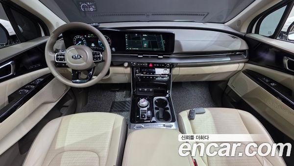 Kia Carnival 2021, фото 7