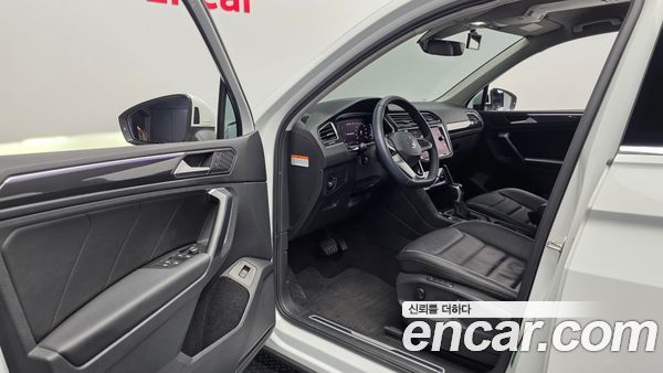 Volkswagen Tiguan 2024, фото 10