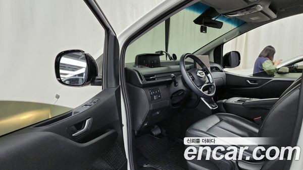 Hyundai Staria 2022, фото 10