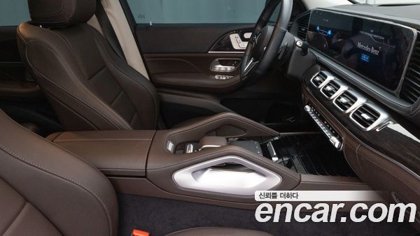 Mercedes-Benz GLE 2023, фото 14