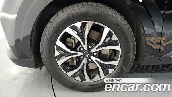 Kia Carnival 2021, фото 5