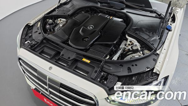 Mercedes-Benz S-Class 2022, фото 6