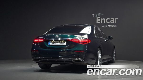 Mercedes-Benz S-Class 2022, фото 4