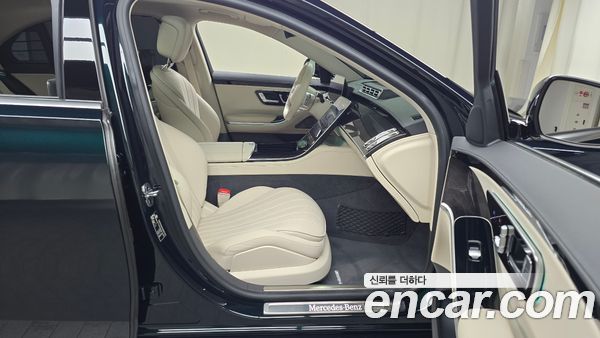 Mercedes-Benz S-Class 2022, фото 11