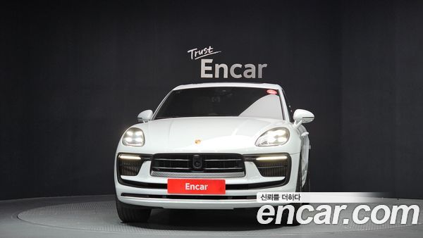 Porsche Macan 2022, фото 3