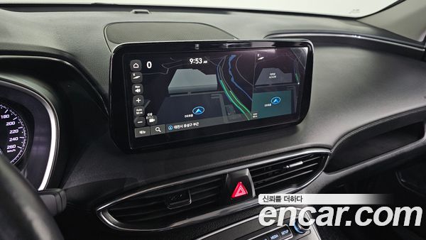 Hyundai Santa Fe 2023, фото 17