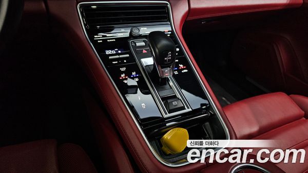Porsche Panamera 2022, фото 9