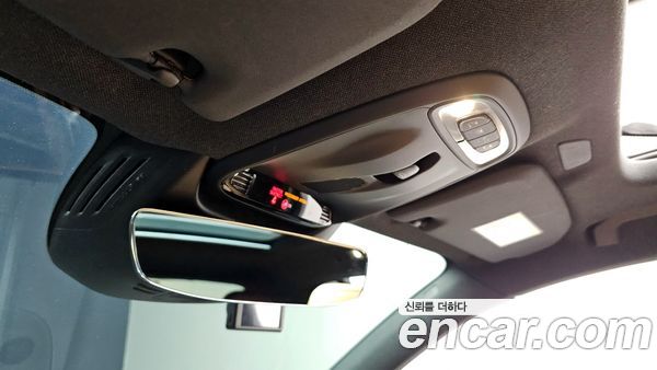 Volvo XC40 2021, фото 12