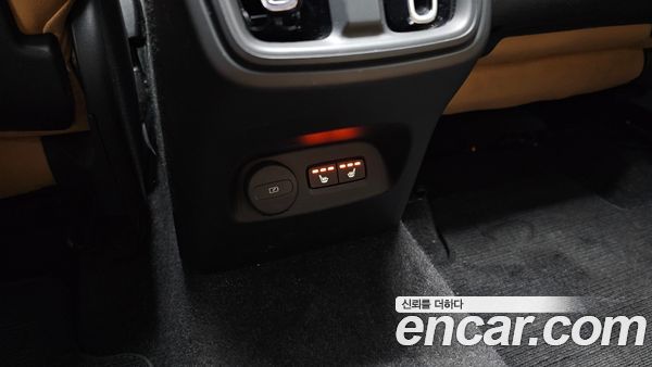Volvo XC40 2021, фото 18