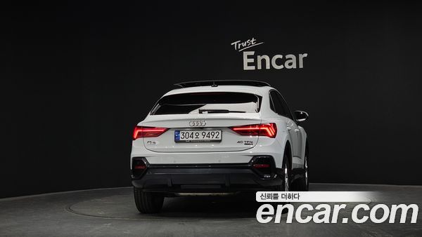 Audi Q3 2024, фото 4