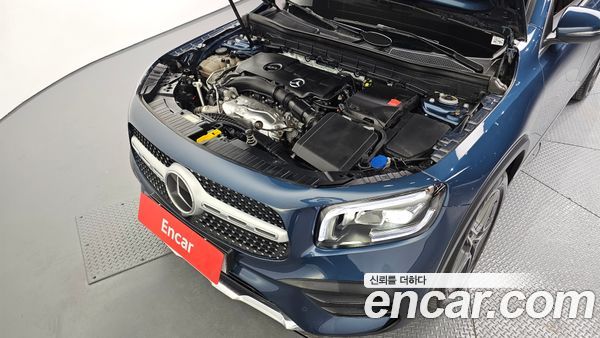 Mercedes-Benz GLB 2023, фото 6