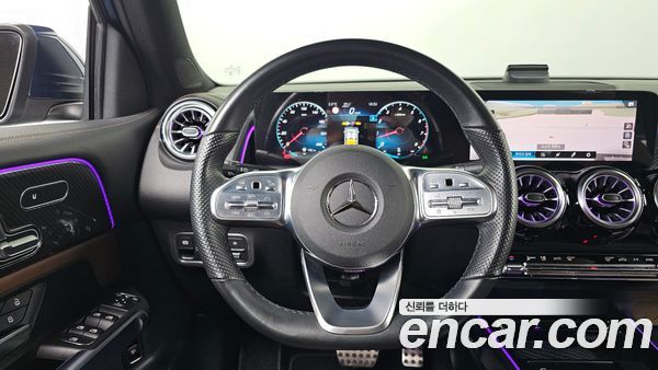Mercedes-Benz GLB 2023, фото 14