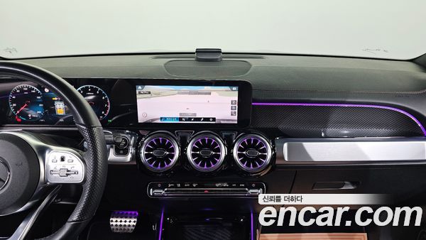 Mercedes-Benz GLB 2023, фото 15