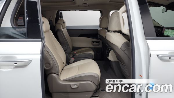 Kia Carnival 2022, фото 12