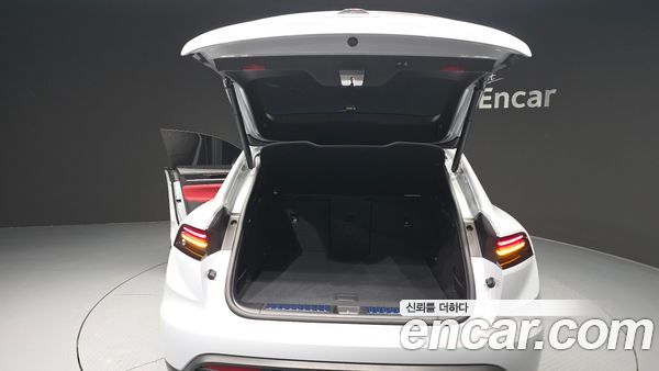 Porsche Macan 2025, фото 20