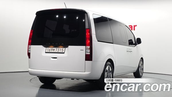 Hyundai Staria 2022, фото 2