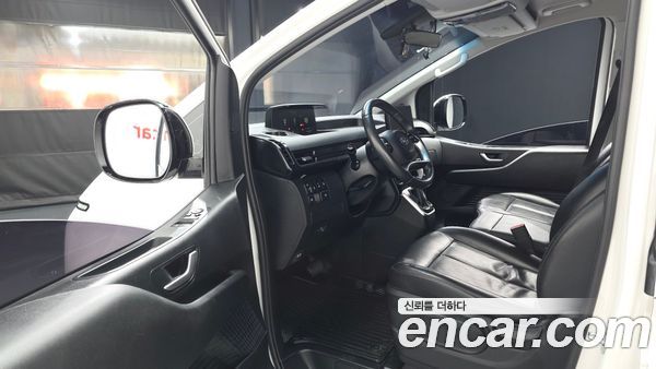 Hyundai Staria 2022, фото 10