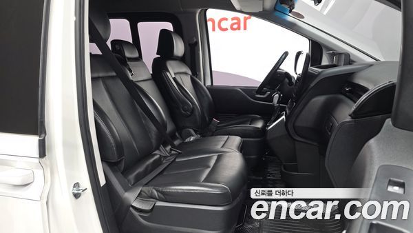 Hyundai Staria 2022, фото 11