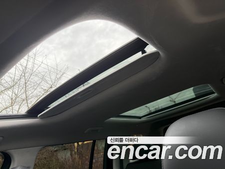 Hyundai Santa Fe 2025, фото 18