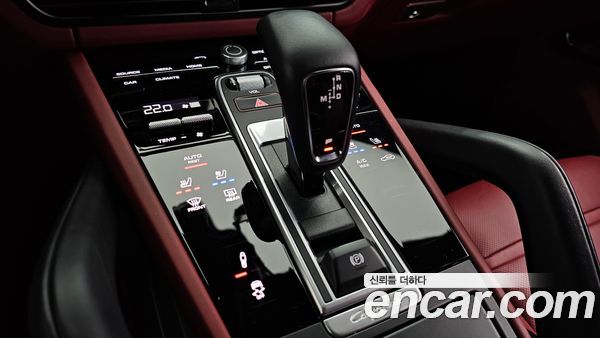 Porsche Cayenne 2023, фото 9