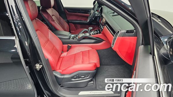 Porsche Cayenne 2023, фото 10