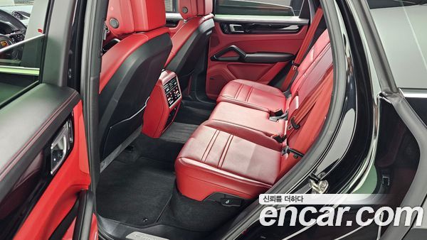 Porsche Cayenne 2023, фото 13